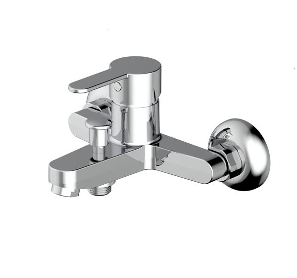 Qua Bloom Bath Mixer - Chrome